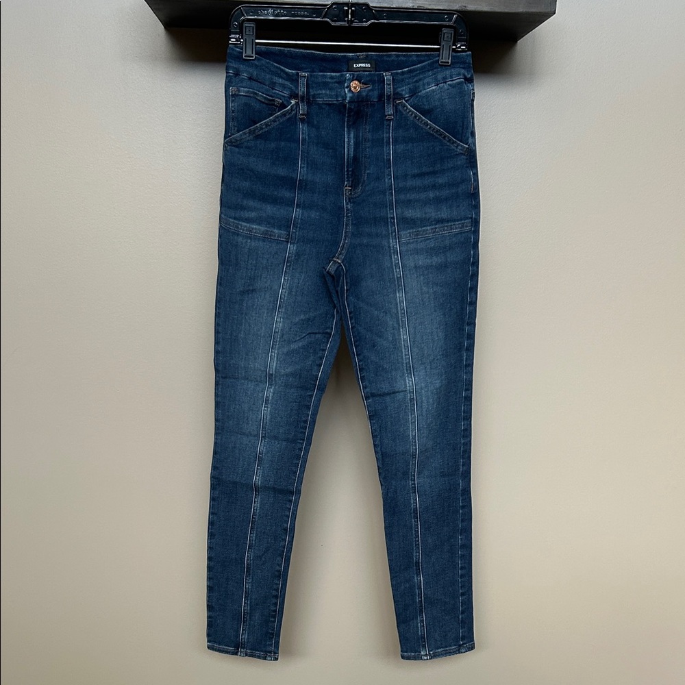 NWOT Express Skinny High Rise Ultra Stretch Women's Blue Jeans Size 6